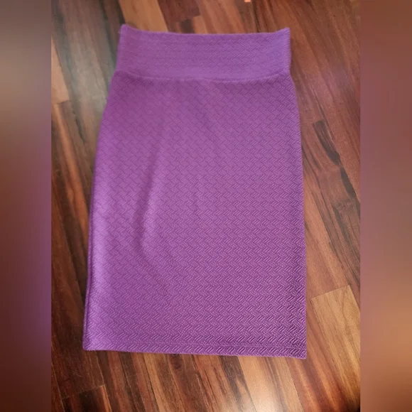 LuLaRoe Women's skirt &or strapless top - Picture 3 of 4